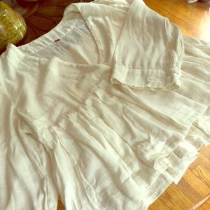Free People Offwhite linen deep V festival top